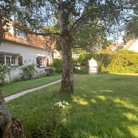 Enoland La Maison Du Bonheur Сasa de vacaciones Bourdonné