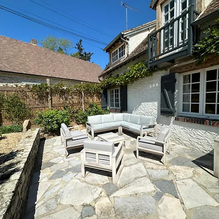 Enoland La Maison Du Bonheur Сasa de vacaciones Bourdonné